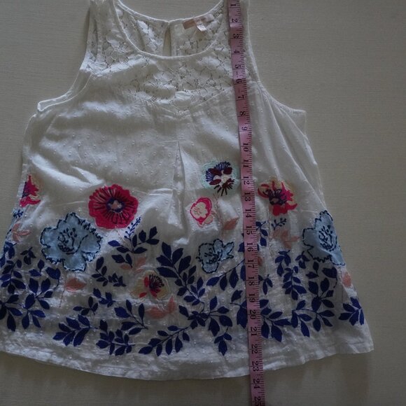 Skies are Blue sleeveless Embroidered Blouse top - Picture 7 of 8